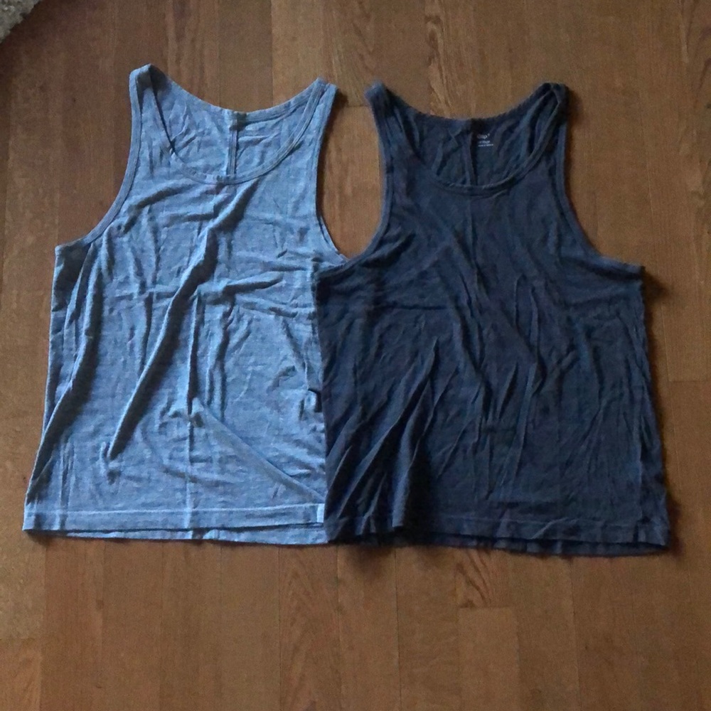 GAP tank tops